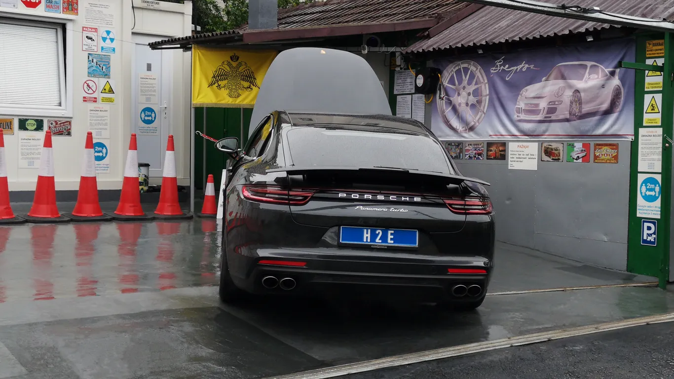 Dekarbonizacija Motora Porsche Panamera Turbo